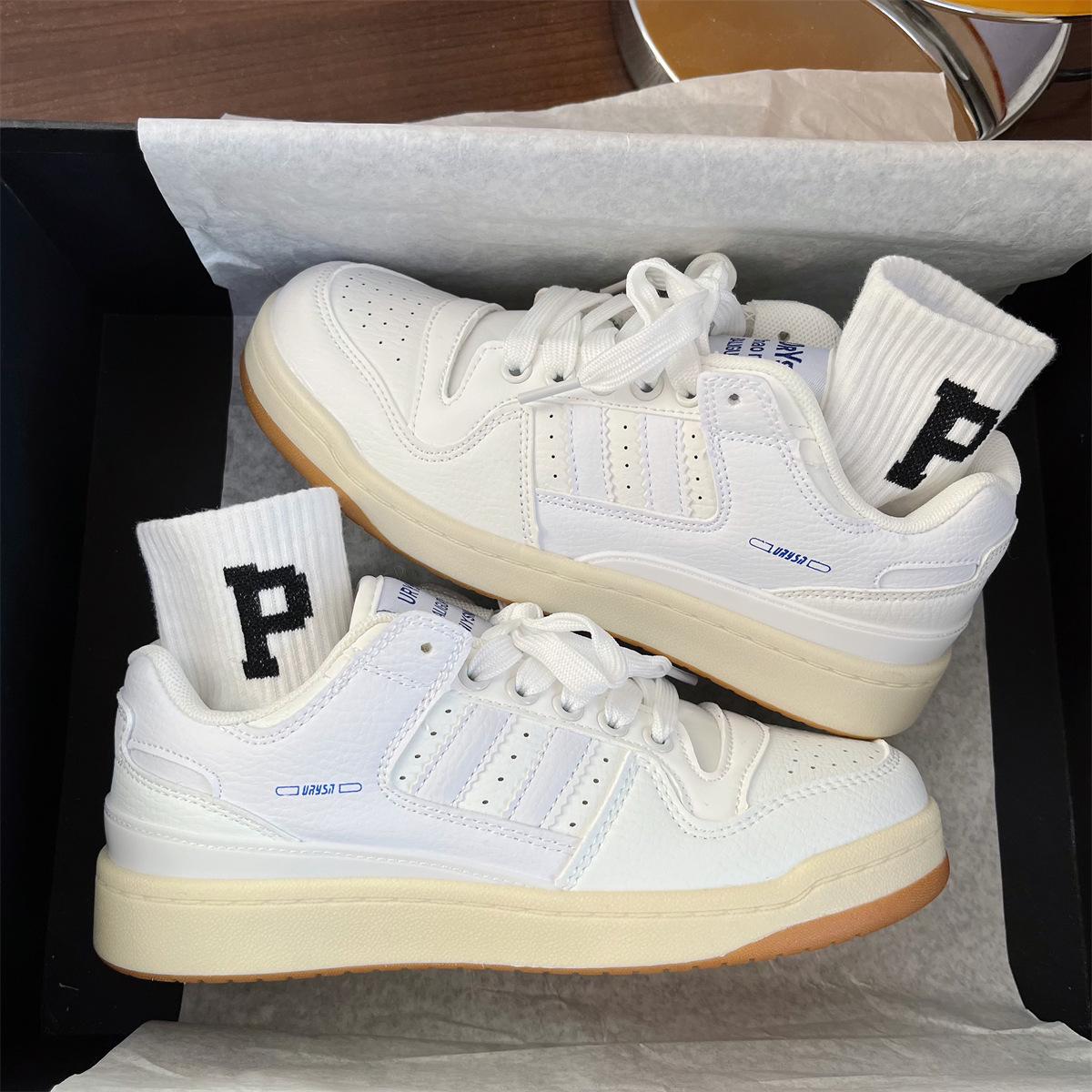 

2025 Hong Kong Style Unisex Sneakers - Trendy, Versatile, Casual White Shoes for Students 39