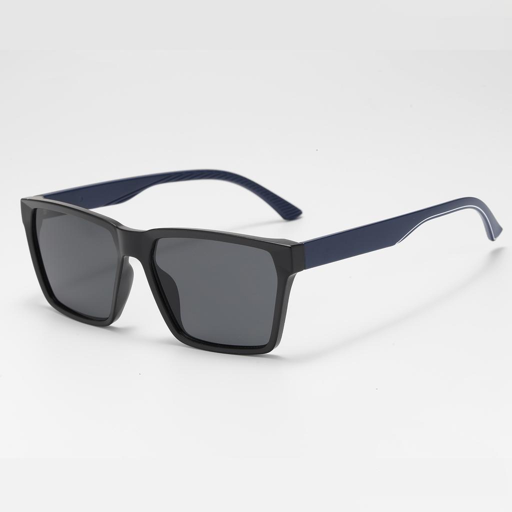 European and American square sunglasses retro fashion large frame men's and women's thin sunshade glasses street photo PC sunglasses