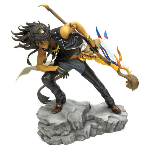 Leona Kingscholar Twisted Wonderland 1/8 Scale Pre-painted ABS & PVC Figure