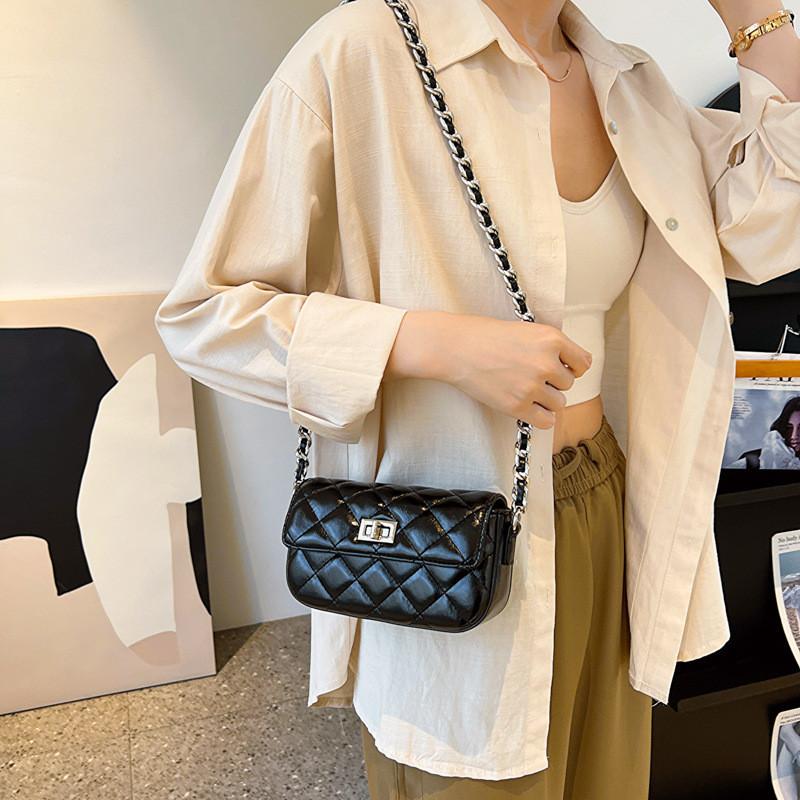 IELGY Diamond Chain Small Square Bag Niche Texture All-Match One-Shoulder Messenger Bag
