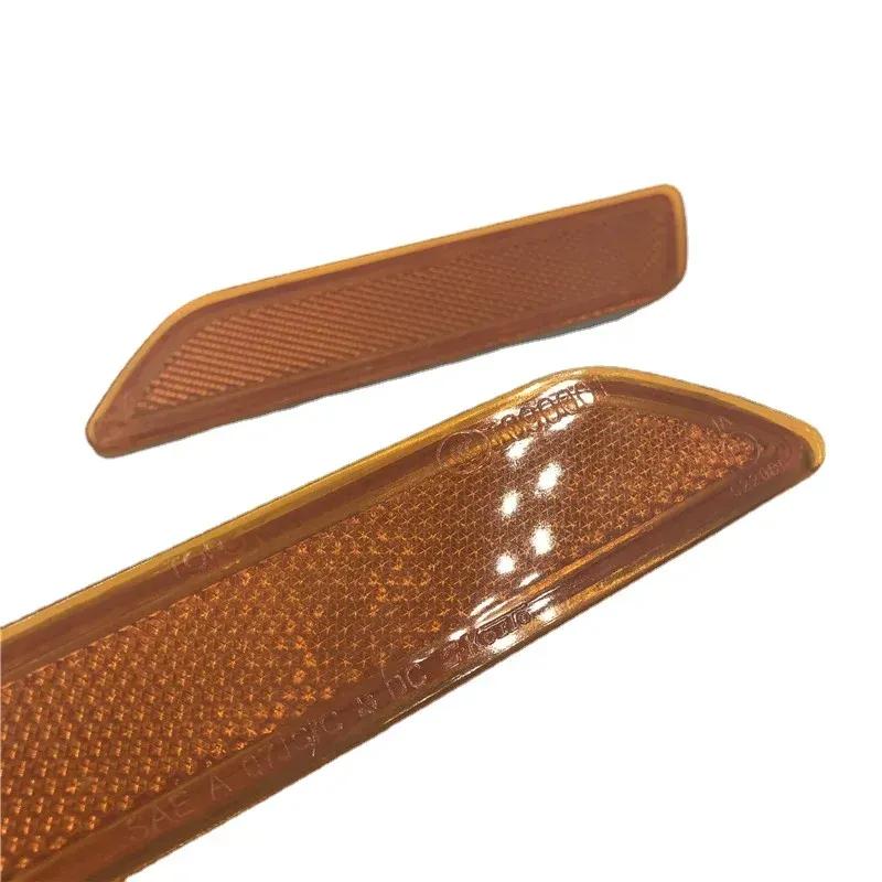 For Chrysler Sebring Front Bumper Turn Signal Reflector Lamp Side Decorative Lights Yellow=
