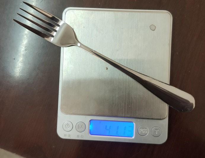 6Pcs Stainless Steel Fruit Forks Dessert Forks Lovely Mini Fork Set Snack Cake Dessert Forks Cafeteria Home Kitchen Flatware