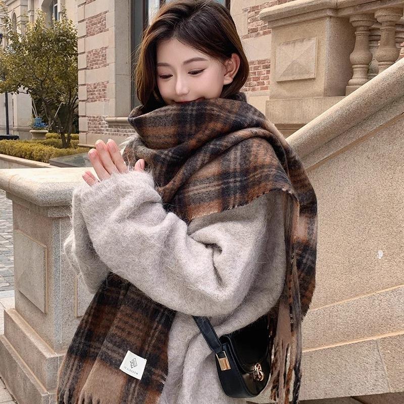 Atmosphere blue coffee plaid scarf women's new warm versatile plaid scarf student couple thickened shawl