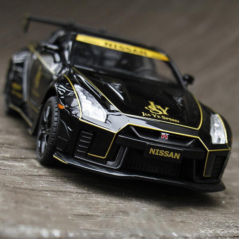 

1:24 Nissan Skyline Ares GTR R35 Гоночные литья и; Игрушечные транспортные средства Игрушечная модель автомобиля из сплава Коллекция звуков и света Детские игрушки