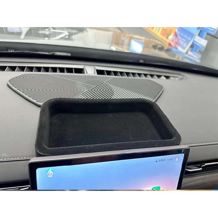 Suitable for 2025 Chery Tiggo 7 Plus car central control screen rear storage box storage