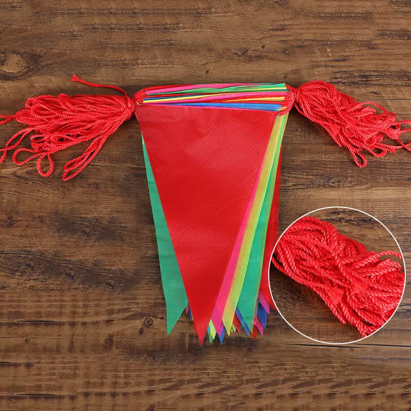 Homeglen Triangular Pennant String Flags