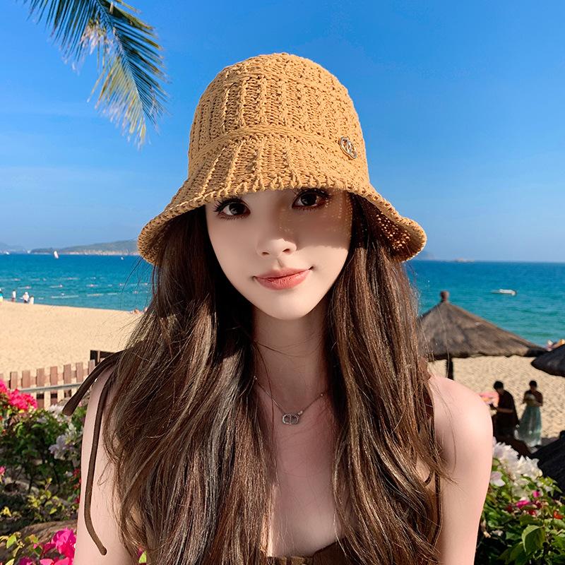 

Hollow bucket hat female summer breathable versatile face small visor student shopping bucket hat Adjustable