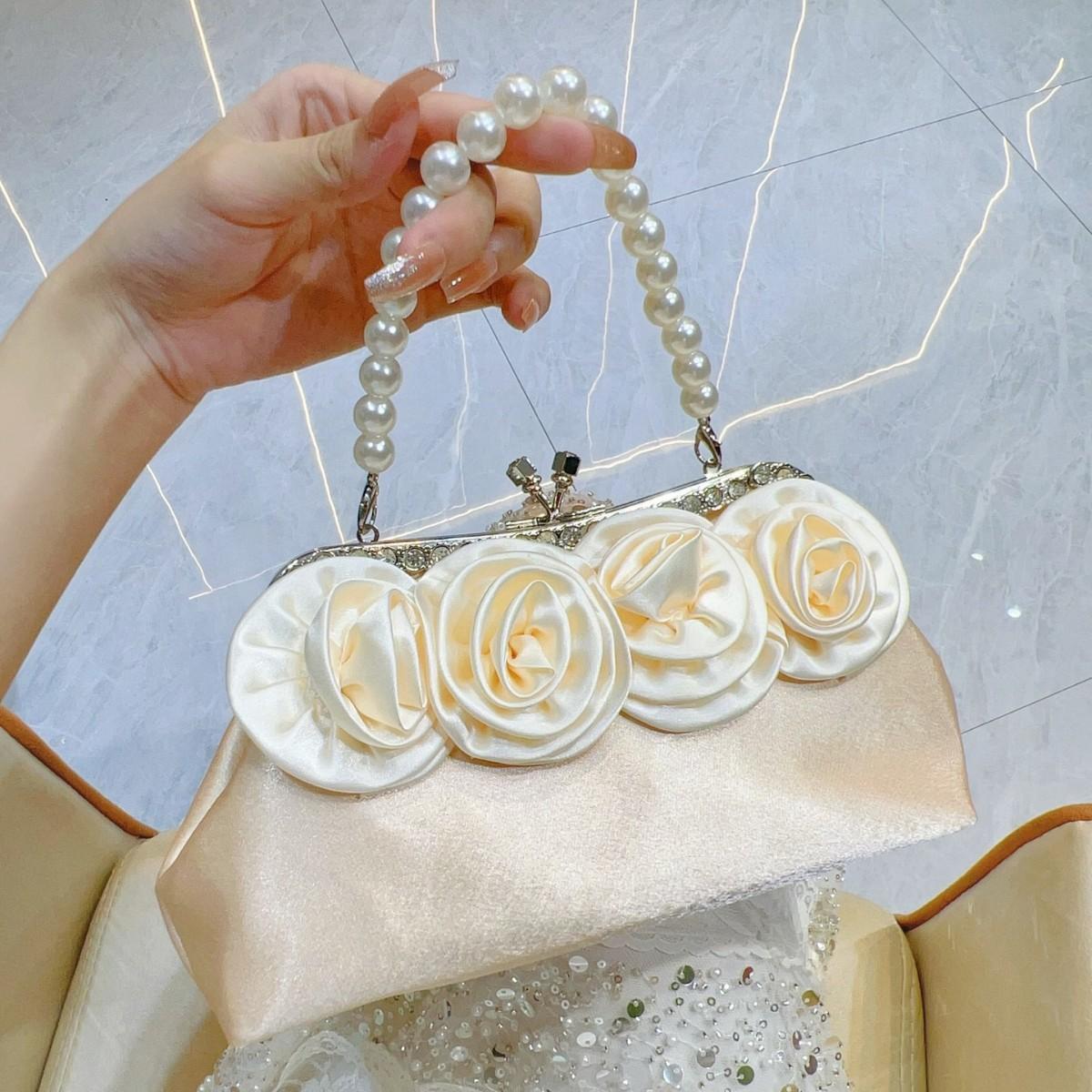 

Handmade Rose Flower Light Luxury Handbag Cheongsam Bag Clutch Bag Dinner Bag абрикосовий
