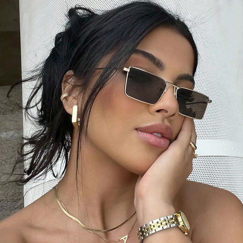 Chic Women's Rectangular Metal Fashion Glasses for Daily WearCommuting Vacations & College Parties