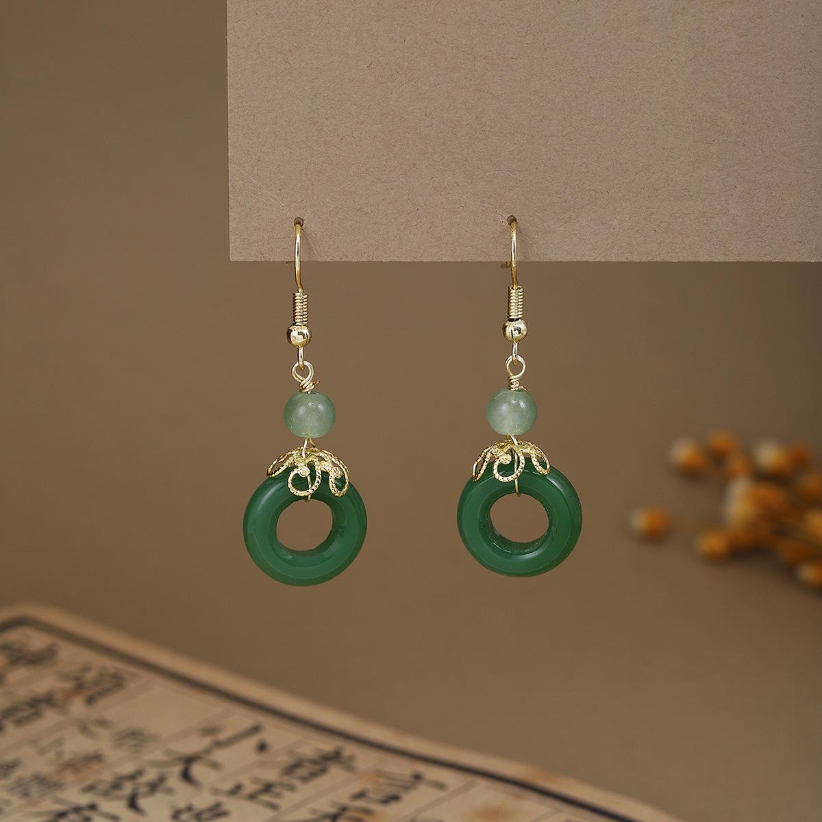 Elegant Chinese Qipao Style Butterfly Pearl Tassel Earrings for Women