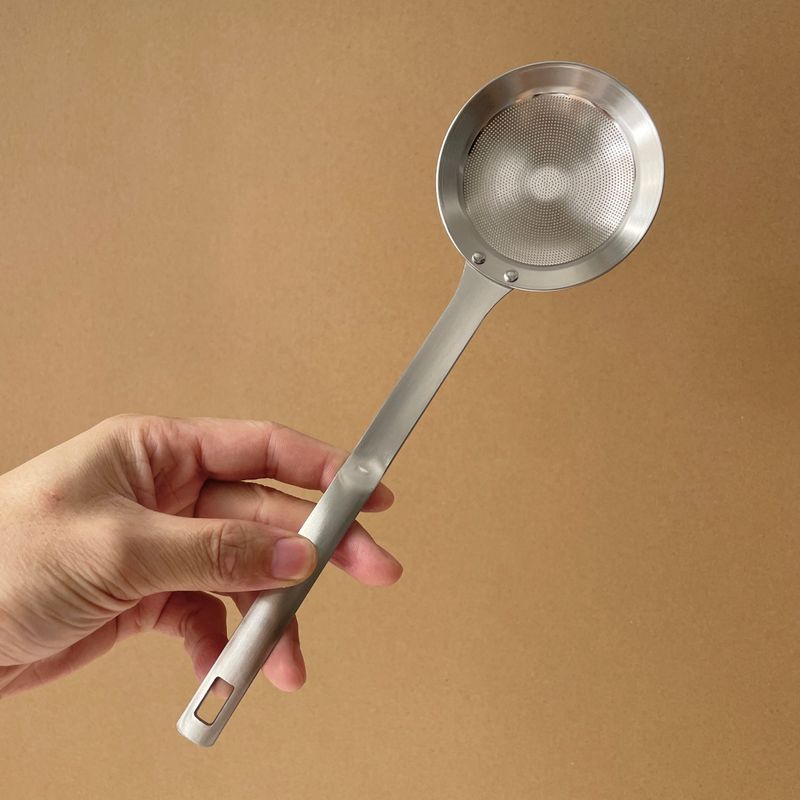 304 Stainless Steel Spoon, Skimmer, Household Kitchen Strainer Spoon, Hot Pot Spoon, Filter Spoon, Oil Spoon, Strainer Spoon Small Floating Skimmer