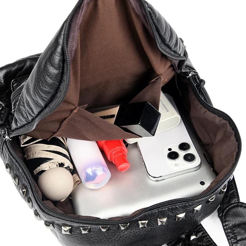 Weiche Leder Niet Modedesigner große Kapazität Damen Rucksäcke Mädchen Luxus Damen Rucksack Reisetaschen
