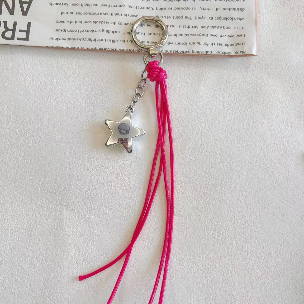 

Красивые брелоки с кисточками из веревки, водонепроницаемые длинные кисточки из ПУ веревки, О-образная застежка, подвеска для сумки для женщины розы красного