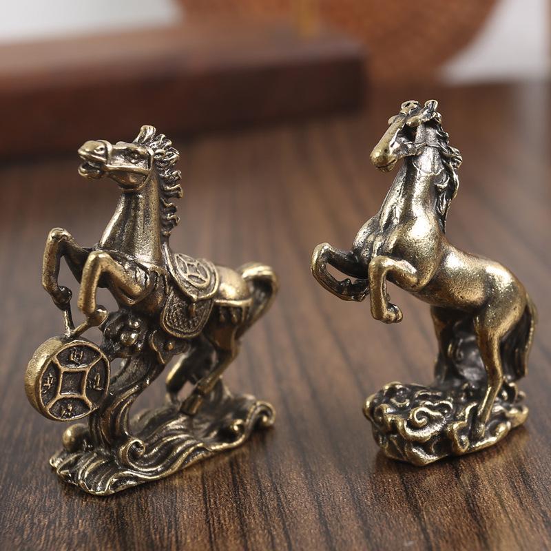 Brass Horse Ornament: Pure Copper Tea Pet for Desktop - Zodiac Horse Sign of Success