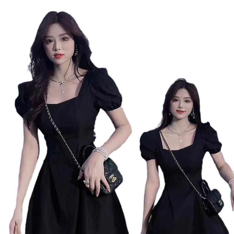 2024 High-end Hepburn Style Black Puff Sleeve Slimming Dress for Women