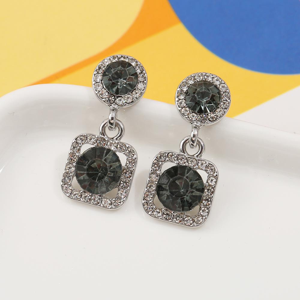 S925 Elegant Rhinestone Square Stud Earrings - Socialite Chic Electroplated