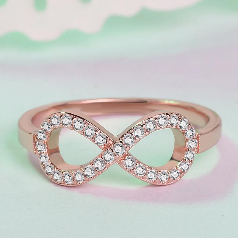 Anello Geometrico Europeo e Americano Oro Rosa Anello da Donna con Diamante Simulato