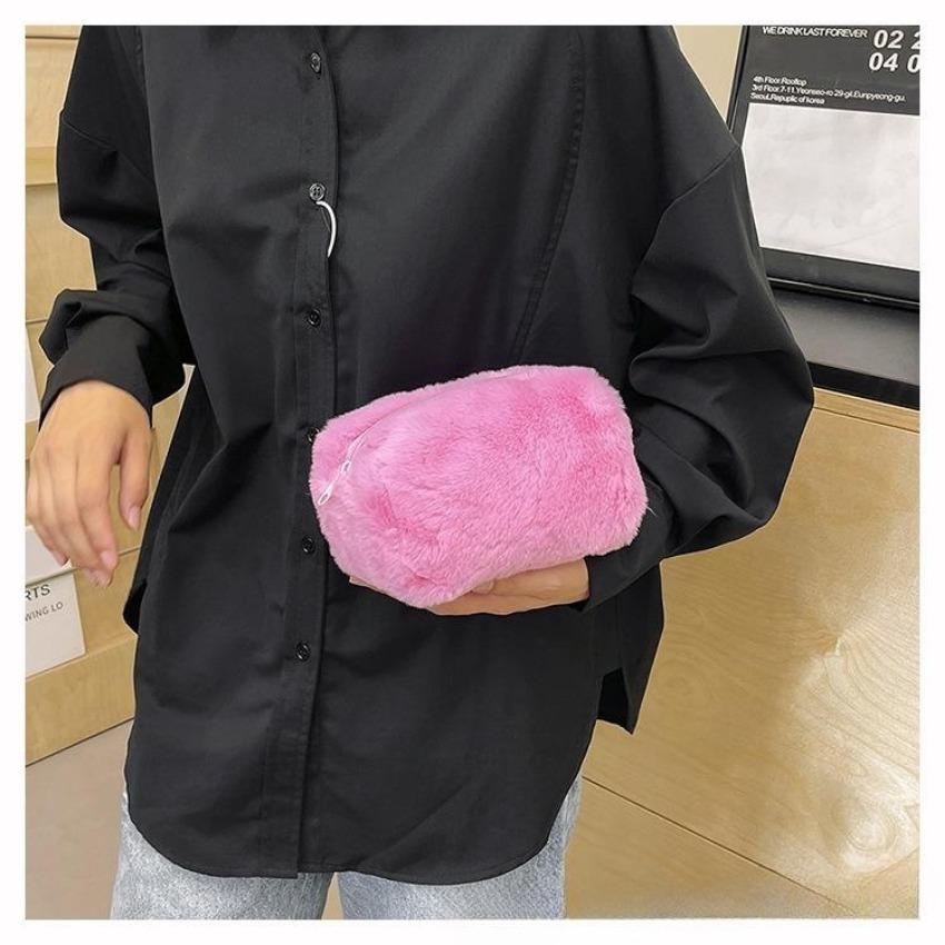 1 Pcs Plush Cosmetic Bag Pencil Girl Candy Color Hand Bag Banquet Party Lady Cosmetic Bag Makeup