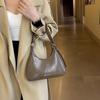 Classic Vintage Women Single Shoulder Bags 2026 New Temperament Commuter PU Leather Handbags Elegant Office Lady Underarm Bag