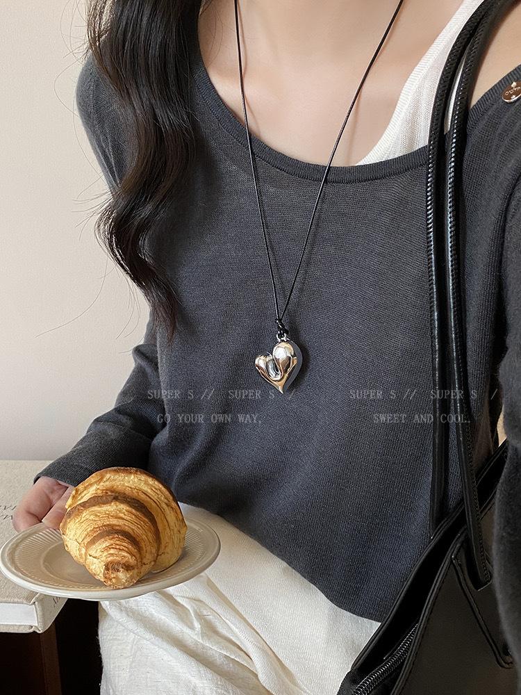 Korean Reinna Irregular Heart Pendant Necklace - Adjustable Sweet Cool Accessory