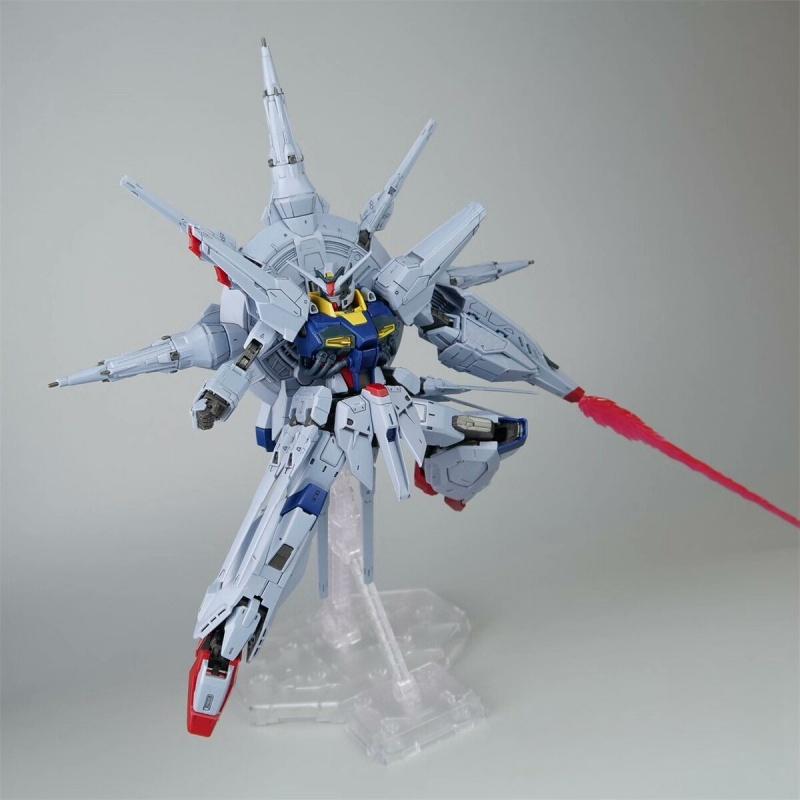 New Huiju 1/100 Mg Zgmf-X13A Providence Anime Action Figure Assembly Model Kits Plastic Skeleton Robot Collectible Toys Gifts