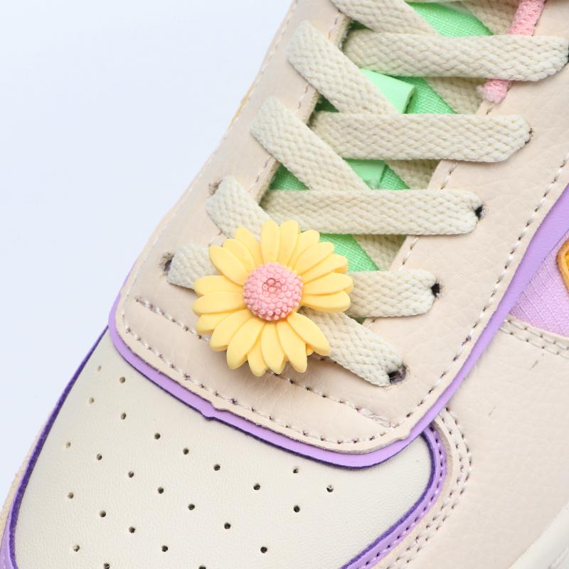 1 Pcs Chrysanthemum Sunflowers Shoes Charms Clip Little Daisy Flower Shoelaces Decoration Garden Shoe Accessories Buckle Women