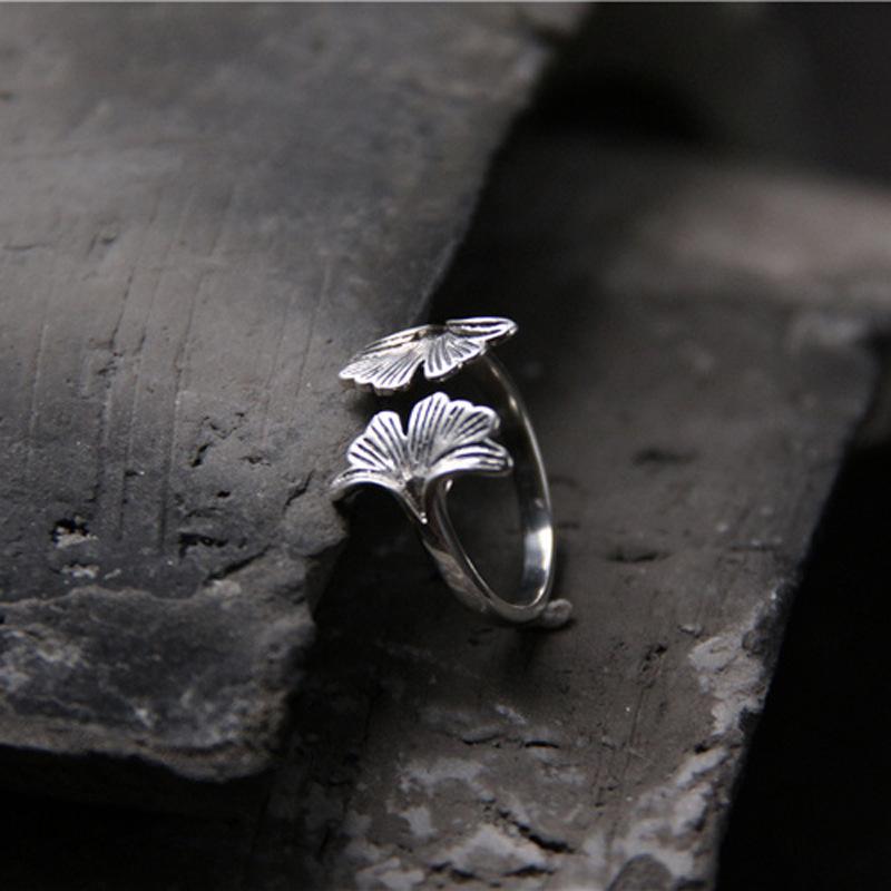 Japanischer Hansen Girl Retro-Stil Ginkgo Blatt Ring Damenmode Persönlichkeit Offener Zeigefingerring