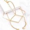 Bracciale Schiava Europeo Creativo in Cristallo Zirconia: Catena Quadrata con Perline e Collegamento al Dito da Donna