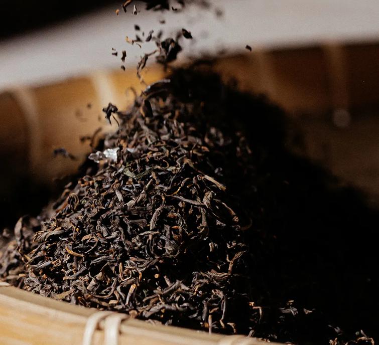 Osulloc Jeju Volcanic Oolong Tea – 50g Premium Korean Loose Leaf Tea