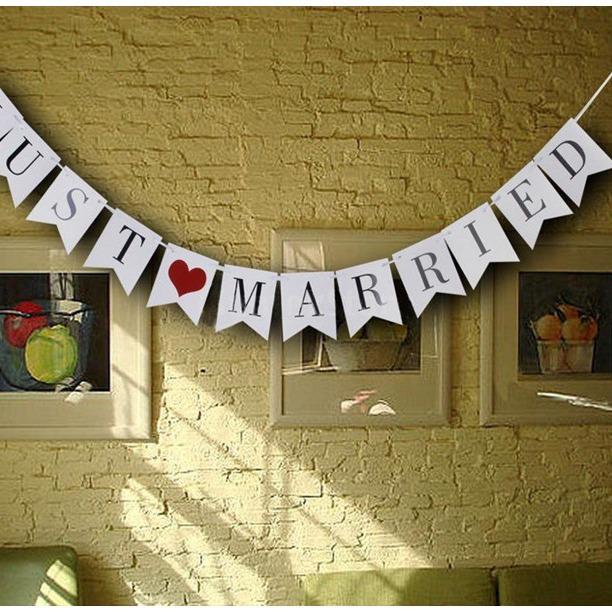 JUST MARRIED Fishtail Wedding Banner - Photo Props & Party Decoration