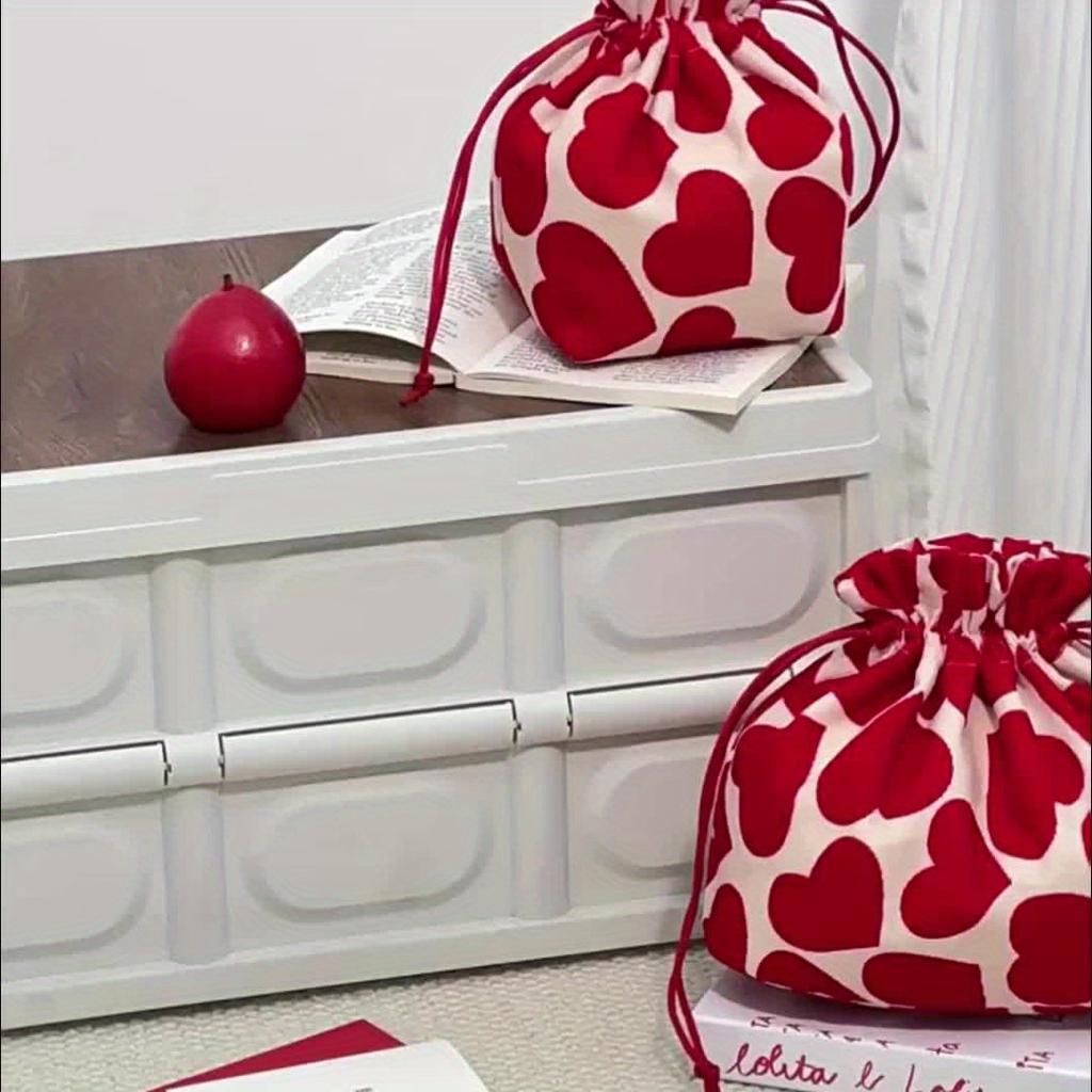 1 pièce Sac à Maquillage Chic Rouge et Blanc à Imprimé Cœur et Cordon de Serrage - Organisateur Compact pour Soins de la Peau, Rouge à Lèvres, Accessoires de Téléphone