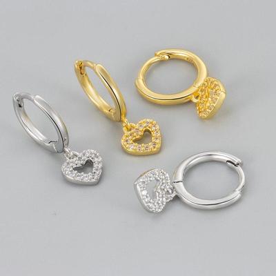 Kolczyki z cyrkoniowym sercem i frędzlami w stylu koreańskim