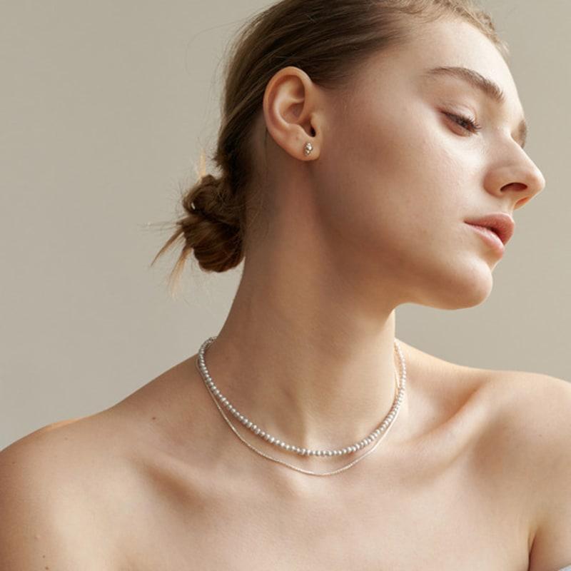 MZUU SEASONS Schwarze Perlenkette