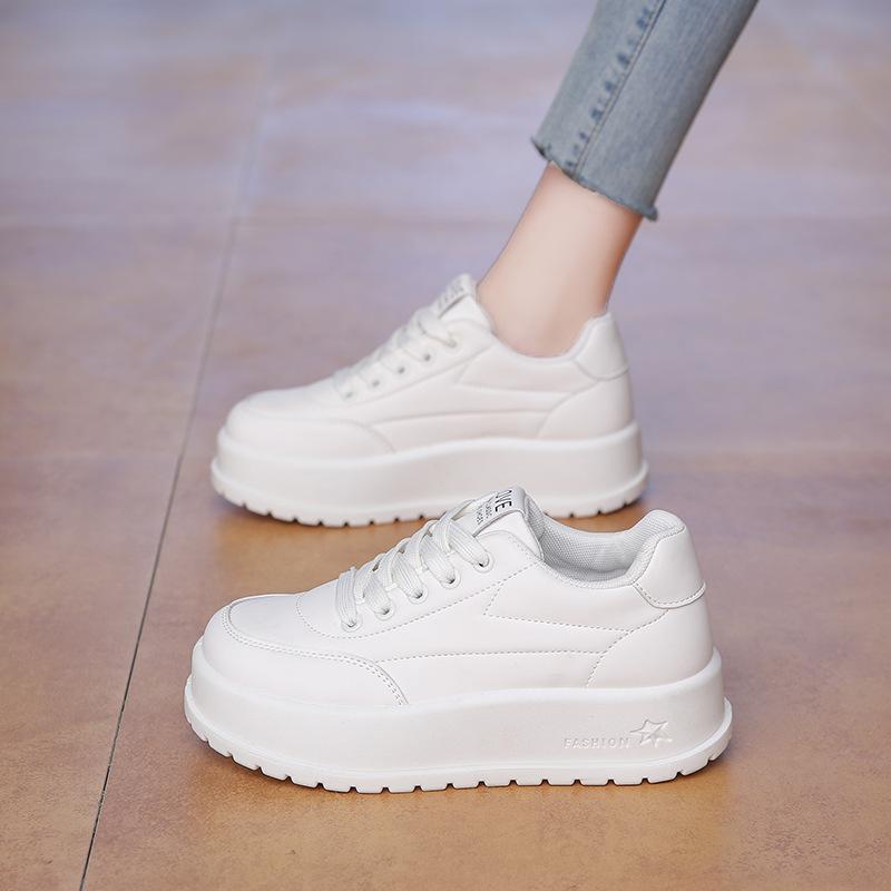 Lässige, klobige Plateau-Sneaker für Damen, bequeme Schnürschuhe aus PU-Leder, rutschfeste Tennis-Sneaker, atmungsaktive Laufschuhe für Damen