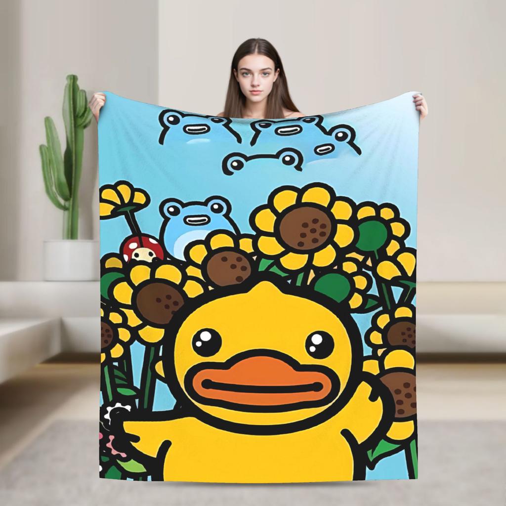 Cute Duck Pattern Flannel Printed Blanket Suitable for All Seasons Suitable for Living Room Office Sofa and Travel 180x250CM