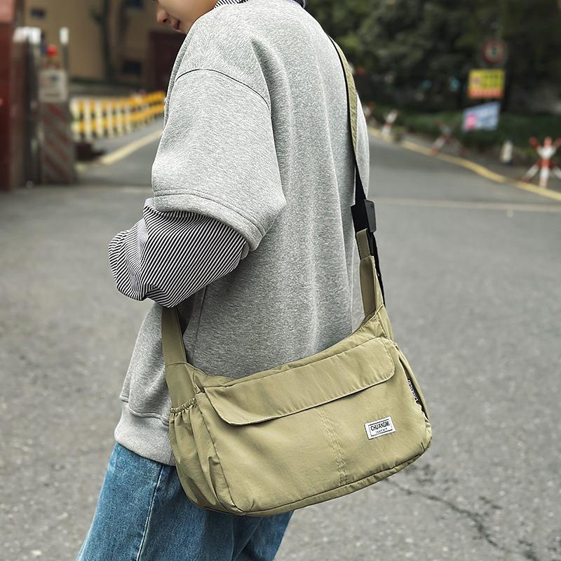 Nylon cloth bag women's large-capacity new summer versatile shoulder messenger bag casual commuter dumpling bag
