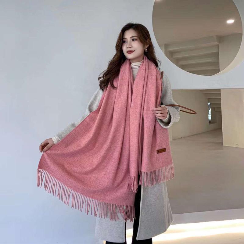 

Однотонный шарф для женщин зимой, утолщенный и теплый, универсальный, для студентов, одноцветный шарф с кисточками, имитация кашемира, шаль 70*200CM