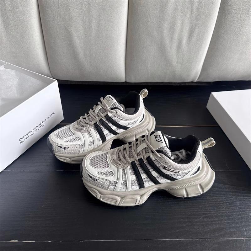 

Популярные кроссовки папы женские 2025 новая весна и лето толстая подошва увеличивает рост универсальные маленькие белые беговые дышащие сетчатые кроссовки женские 35