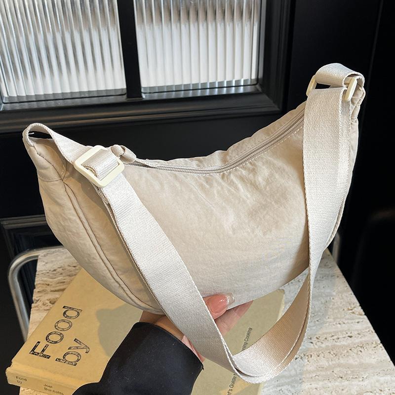 

Сумка-ниша большой вместимости с широким плечевым ремнем, весенняя женская универсальная одноплечевая сумка-мессенджер, нейлоновая сумка-пельмень для женщин бежевый