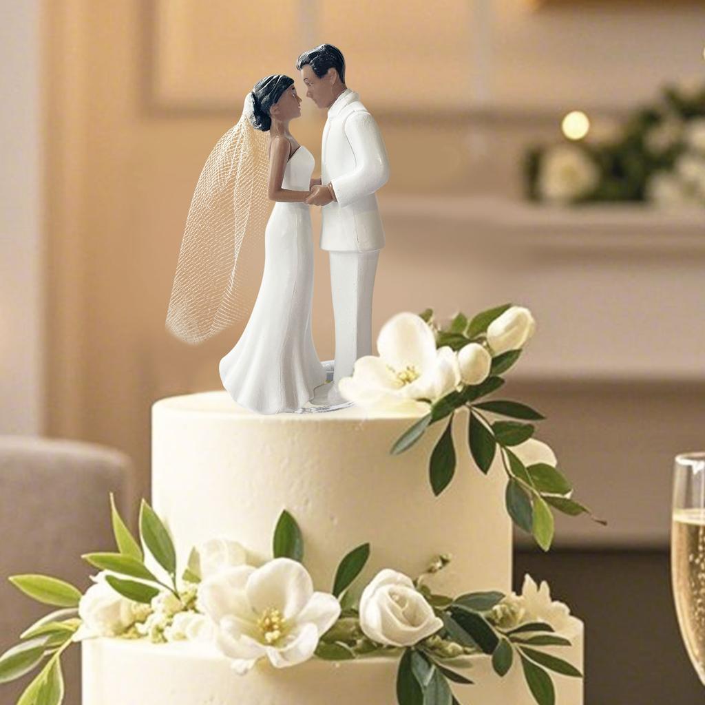 Elegant Bride & Groom Wedding Cake Plastic Topper with White Mesh Veil for Engagement Parties, Bridal Showers & Anniversaries