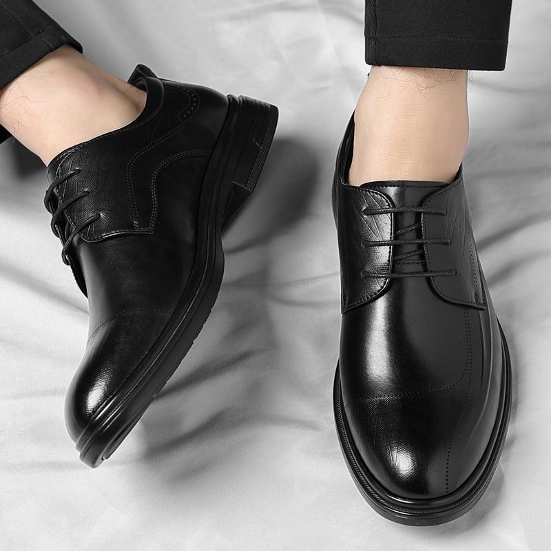 Fashion New Flats Brand Men's Shoes Commerce Leather Casual Dress Footwear Classic Men Shoes for Wedding All-match Men's Leather Shoes