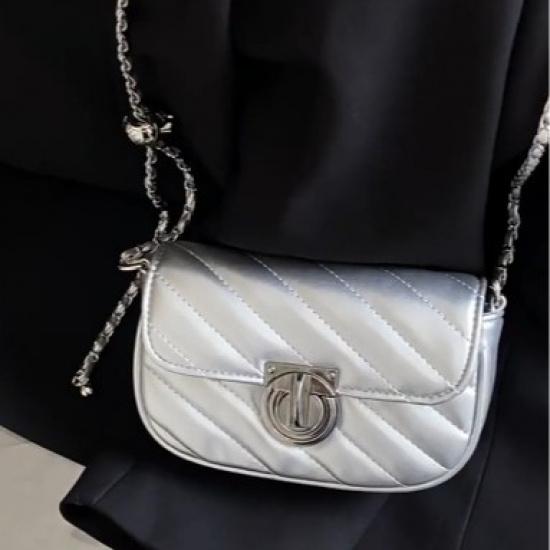 2025 New Women's Bag Cross-Border Style-Inspired Fashion Gold Ball Shoulder Bag High-End Feel Transfer Bead Quilted Chain