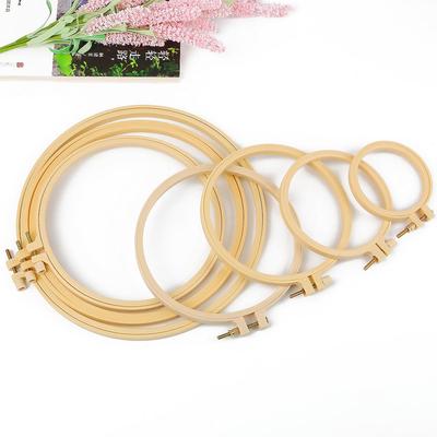 1PC Plastic Embroidered Wreath of Cross-Stitch Tool Round Embroidery Frame Sewing Hoop Ring Home Decoration Craft
