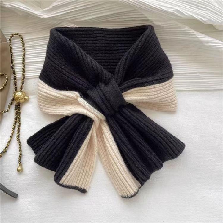 Stylish Ladies' Knitted Scarf Crossed Designs Neck Warmer Cosy Solid Color Blocking Scarf for Autumn and Winter Comfort
