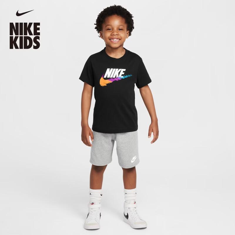 

Nike Toddler T-Shirt & Shorts Set II6486 S