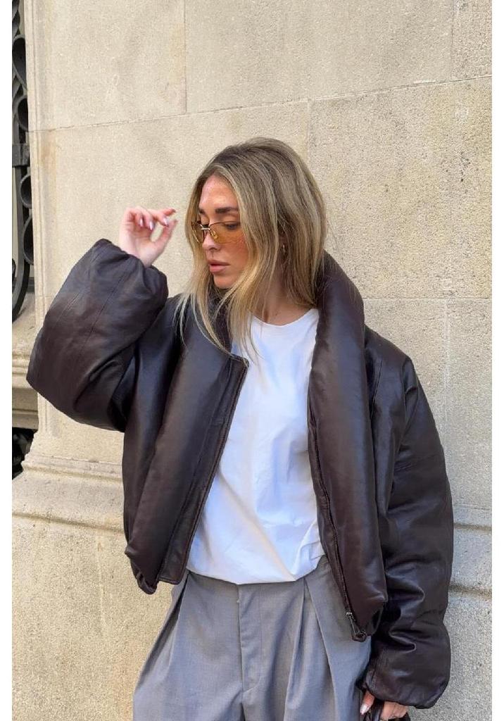 Giacca Cappotto in Pelle da Donna Stile Streetwear con Collo Alto - Collezione Autunno/Inverno 2025