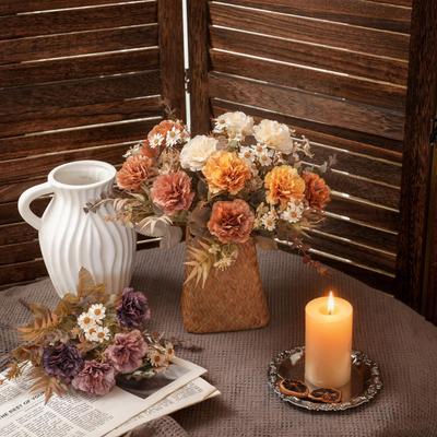 Decorazioni per la casa – Ghirlande e fiori artificiali