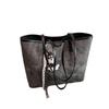 Casual Commuting Retro Large-capacity Tote Bag Women's New Spring and Summer Versatile Popular Textured Shoulder Bag