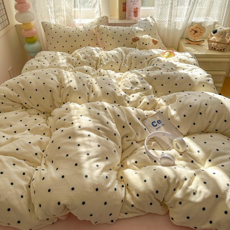 Simple Thickened Milk Fleece Bed Four-Piece Set Flange Coral Fleece Single Quilt Cover Bed Sheet Dormitory Kit