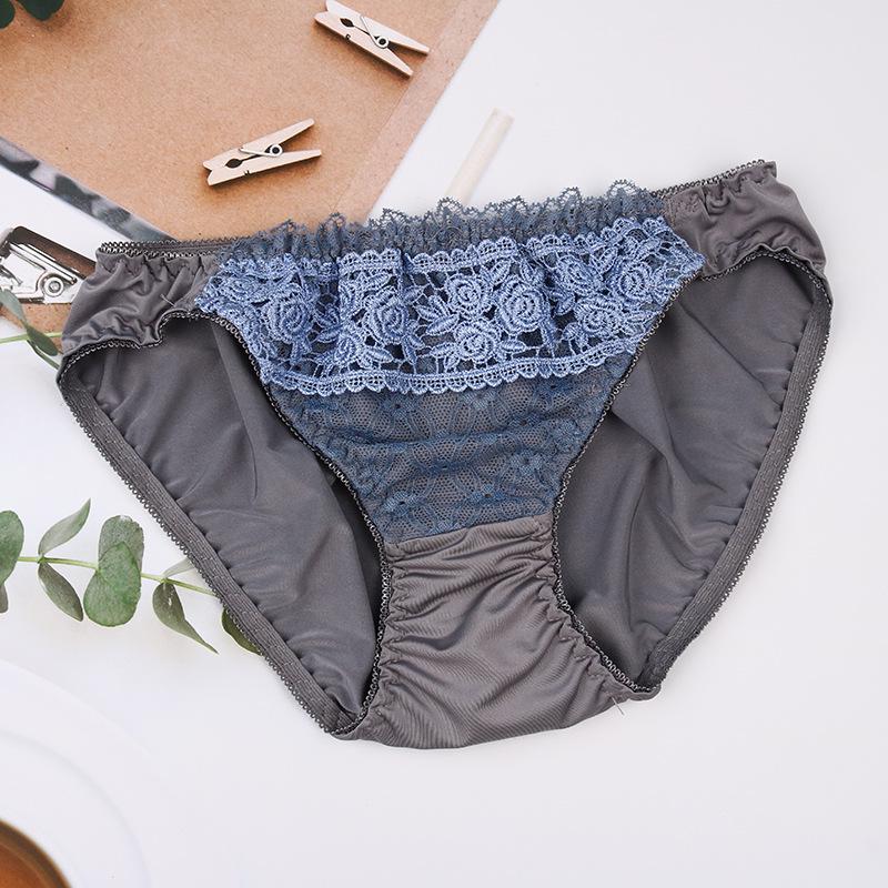 

Clearance Women s Low-Waist Lace Thongs - Japanese Style, Sexy & Embroidered XL (63-68 kg) сірий колір